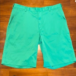 Men’s Nike dri fit size 34